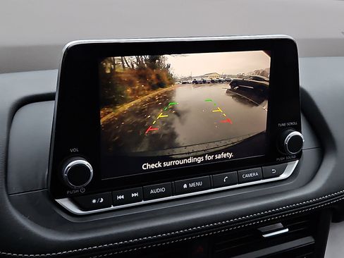 Certified 2023 Nissan Rogue SV w/ SV Premium B Package image 18