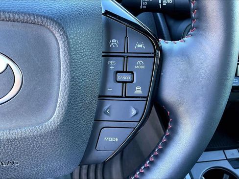 Used 2024 Toyota Prius Prime XSE image 21