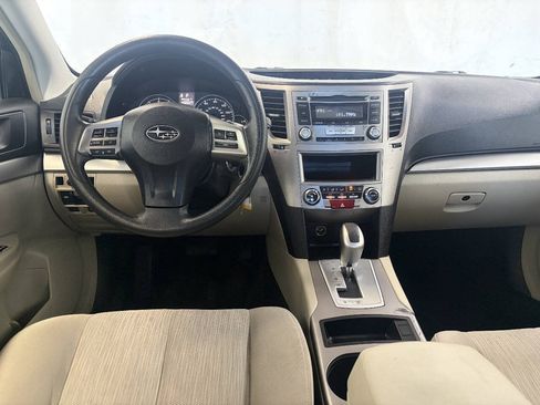 Used 2014 Subaru Outback 2.5i w/ Alloy Wheel Package AWD/4WD image 13