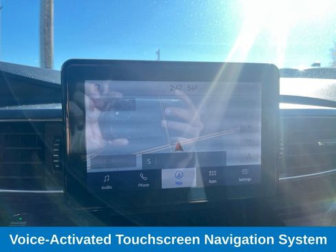 Used 2021 Ford Explorer Limited w/ Hybrid Equipment Group 310A image 21