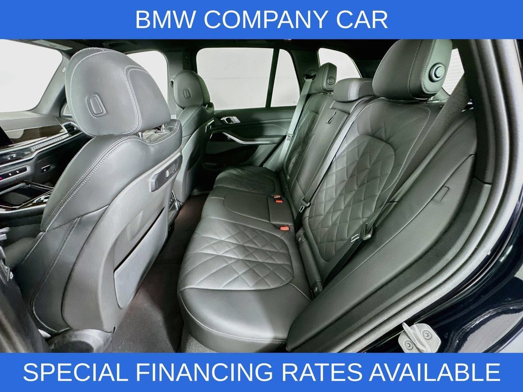 Used 2026 BMW X5 xDrive40i w/ M Sport Package AWD/4WD image 30