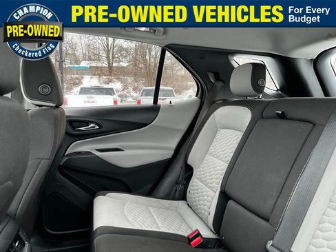 Used 2020 Chevrolet Equinox LS image 17
