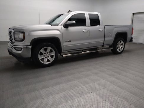 Used 2018 GMC Sierra 1500 SLE w/ Texas SLE Value Package image 2