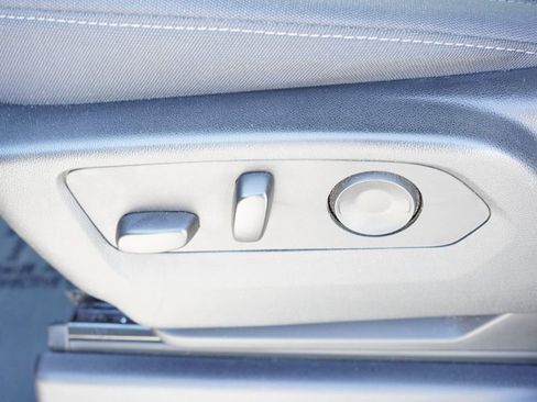 Certified 2024 Chevrolet Silverado 2500 Custom w/ Custom Value Package image 23