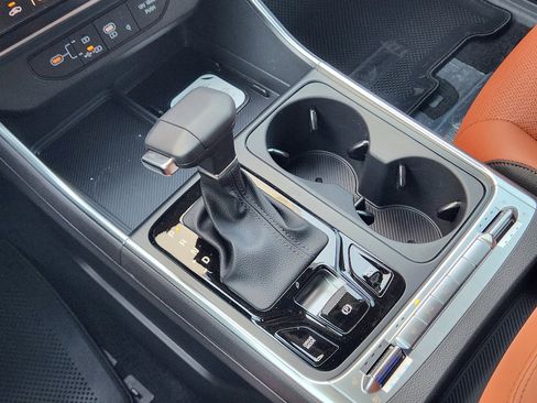 New 2026 Kia Carnival SX image 15