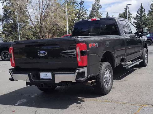 Used 2024 Ford F350 Lariat w/ FX4 Off-Road Package image 8