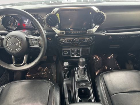 Used 2019 Jeep Wrangler Unlimited Sport S AWD/4WD image 11