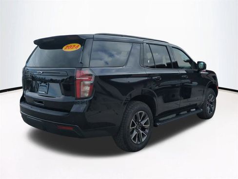 Used 2024 Chevrolet Tahoe Z71 w/ Luxury Package image 5