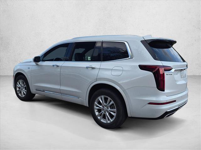 Used 2024 Cadillac XT6 Luxury FWD image 3