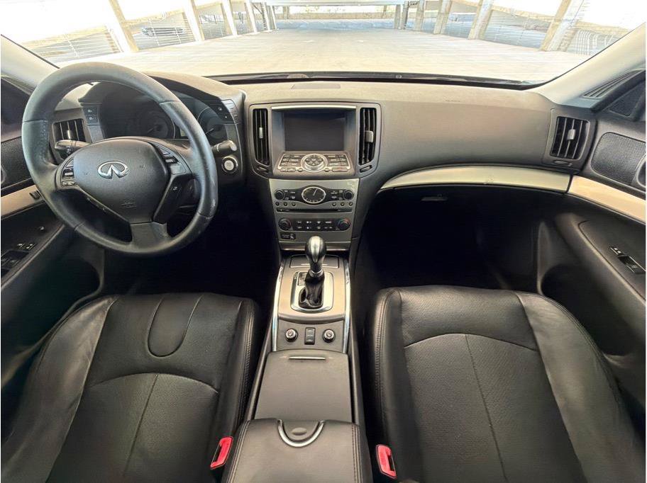 Used 2013 INFINITI G37 x Sedan w/ Premium Pkg AWD/4WD image 15