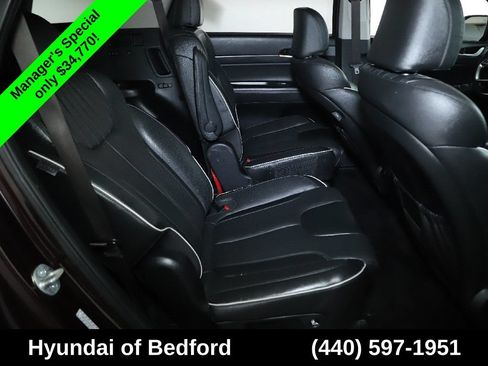 Used 2023 Hyundai Palisade Limited w/ Winter Package AWD/4WD image 35