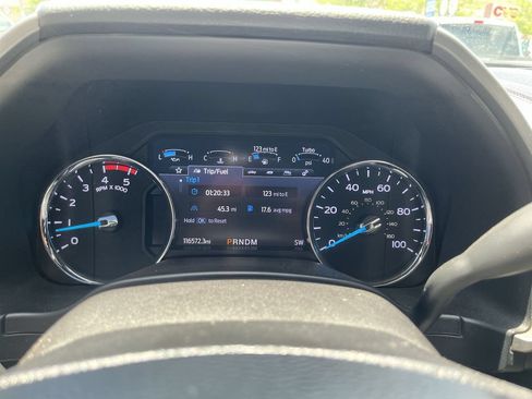 Used 2020 Ford F250 Platinum w/ FX4 Off-Road Package AWD/4WD image 15