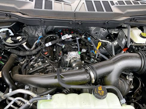 New 2026 Ford F150 XLT AWD/4WD image 17