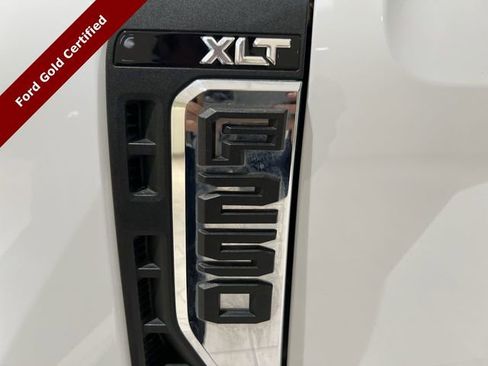 Certified 2025 Ford F250 XLT w/ FX4 Off-Road Package image 25