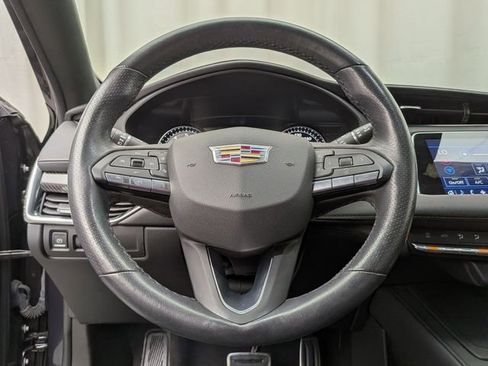 Certified 2023 Cadillac XT4 Sport w/ Cold Weather Package AWD/4WD image 10