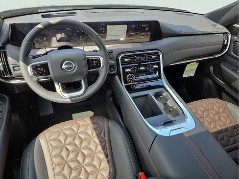 New 2026 Nissan Armada Platinum Reserve image 12