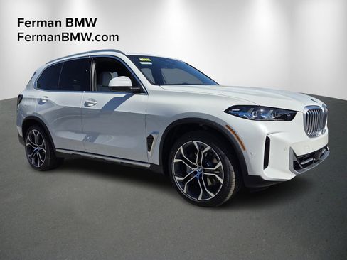 New 2026 BMW X5 xDrive40i AWD/4WD image 1