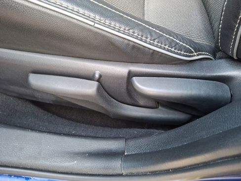 Used 2016 Toyota Corolla L image 12