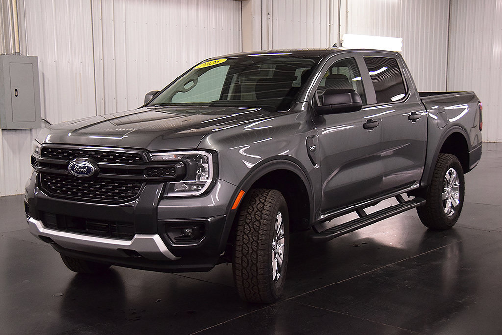 New 2026 Ford Ranger XLT w/ Equipment Group 301A High AWD/4WD image 3