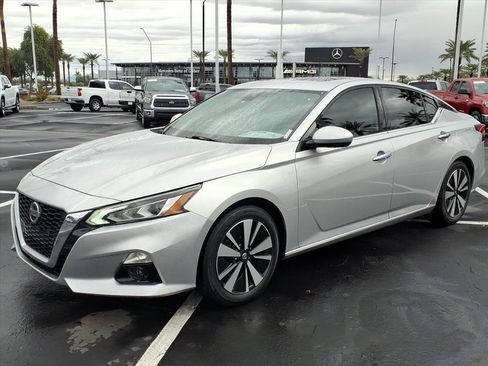 Used 2020 Nissan Altima 2.5 SL image 12