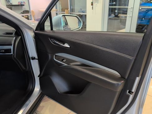 Used 2019 Cadillac XT4 Premium Luxury w/ Technology Package image 47