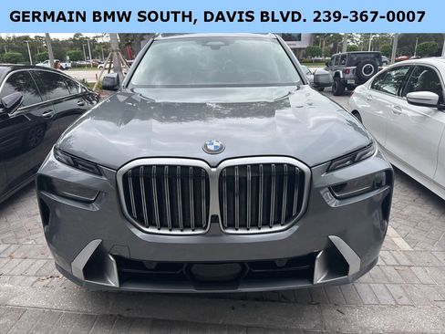 Certified 2023 BMW X7 xDrive40i w/ Executive Package image 30