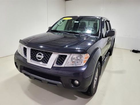 Used 2019 Nissan Frontier SV image 13