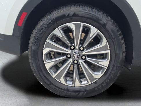 Used 2024 Buick Envision Preferred AWD/4WD image 17