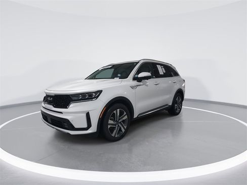 Used 2024 Kia Sorento SX Prestige image 4