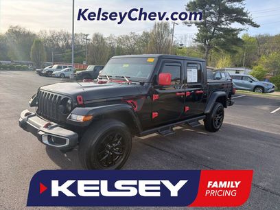 Used 2022 Jeep Gladiator Sport