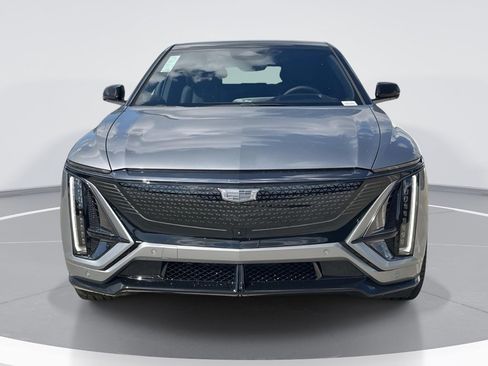 New 2026 Cadillac Lyriq V AWD/4WD image 4