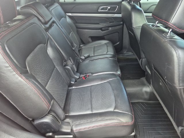 Used 2017 Ford Explorer Sport AWD/4WD image 25