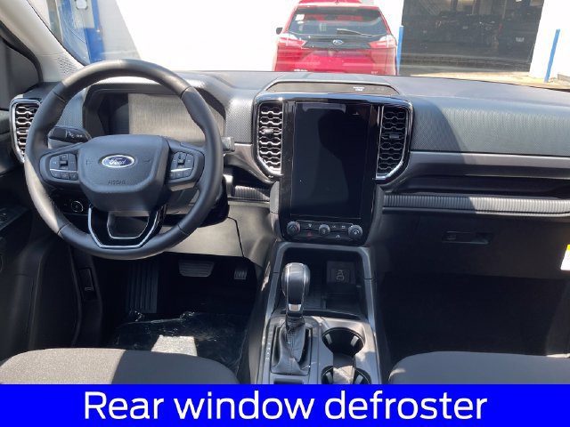 New 2026 Ford Ranger XLT w/ Black Appearance Package AWD/4WD image 12