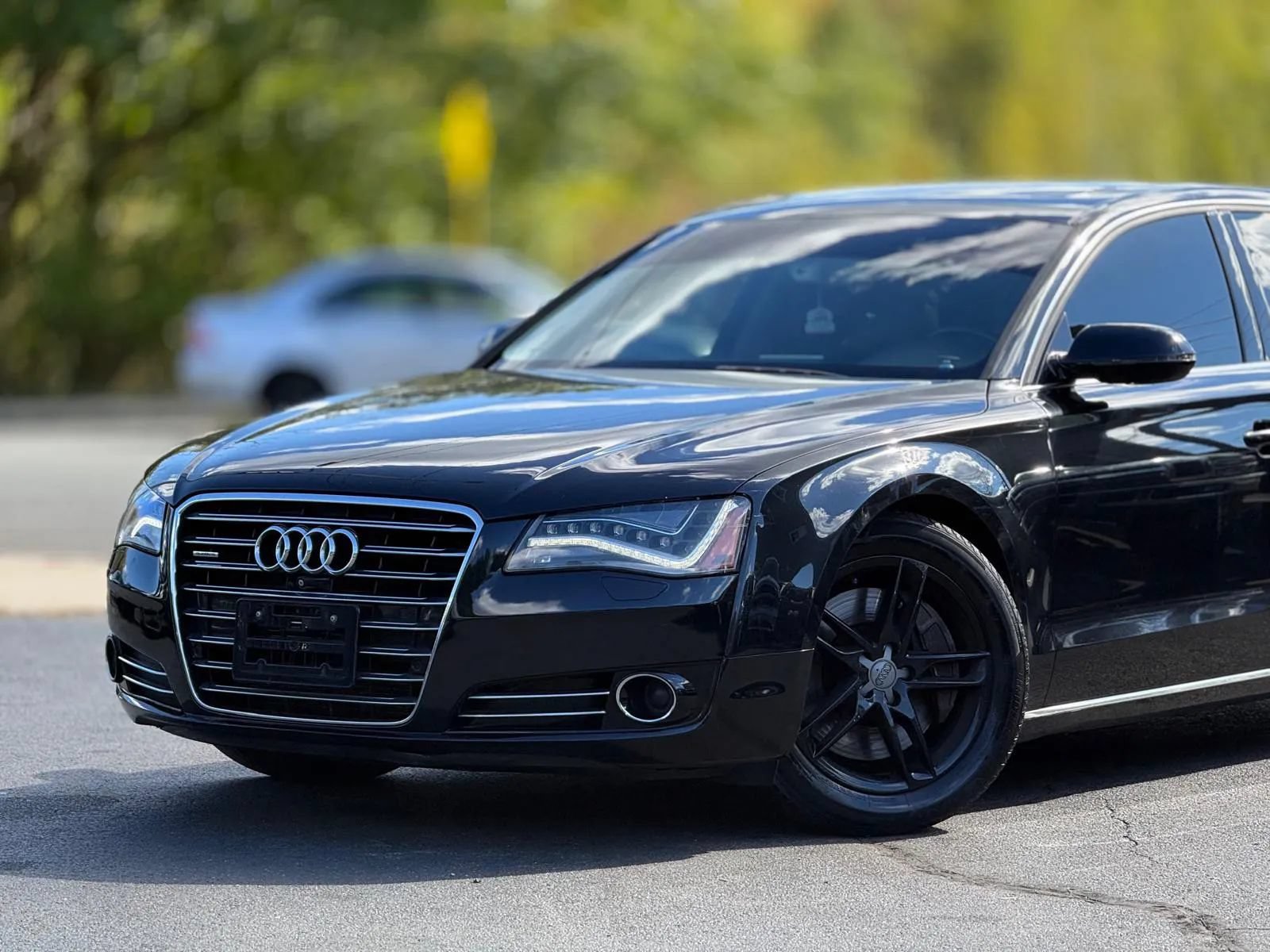 Used 2014 Audi A8 L 4.0T w/ Luxury Package AWD/4WD image 3