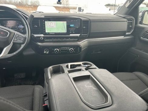 Used 2023 GMC Sierra 1500 Elevation image 7