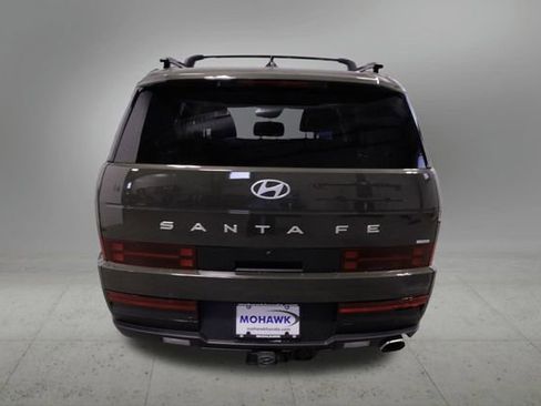 Used 2025 Hyundai Santa Fe SEL image 4