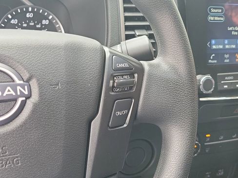 Used 2022 Nissan Frontier SV image 28