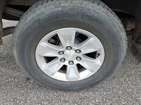 Used 2019 Chevrolet Silverado 1500 LT w/ All-Star Edition image 10