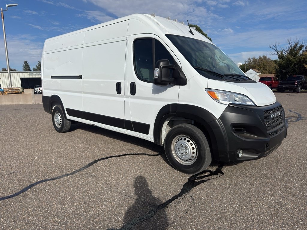 Used 2024 RAM ProMaster 2500 w/ Convenience Group FWD image 1