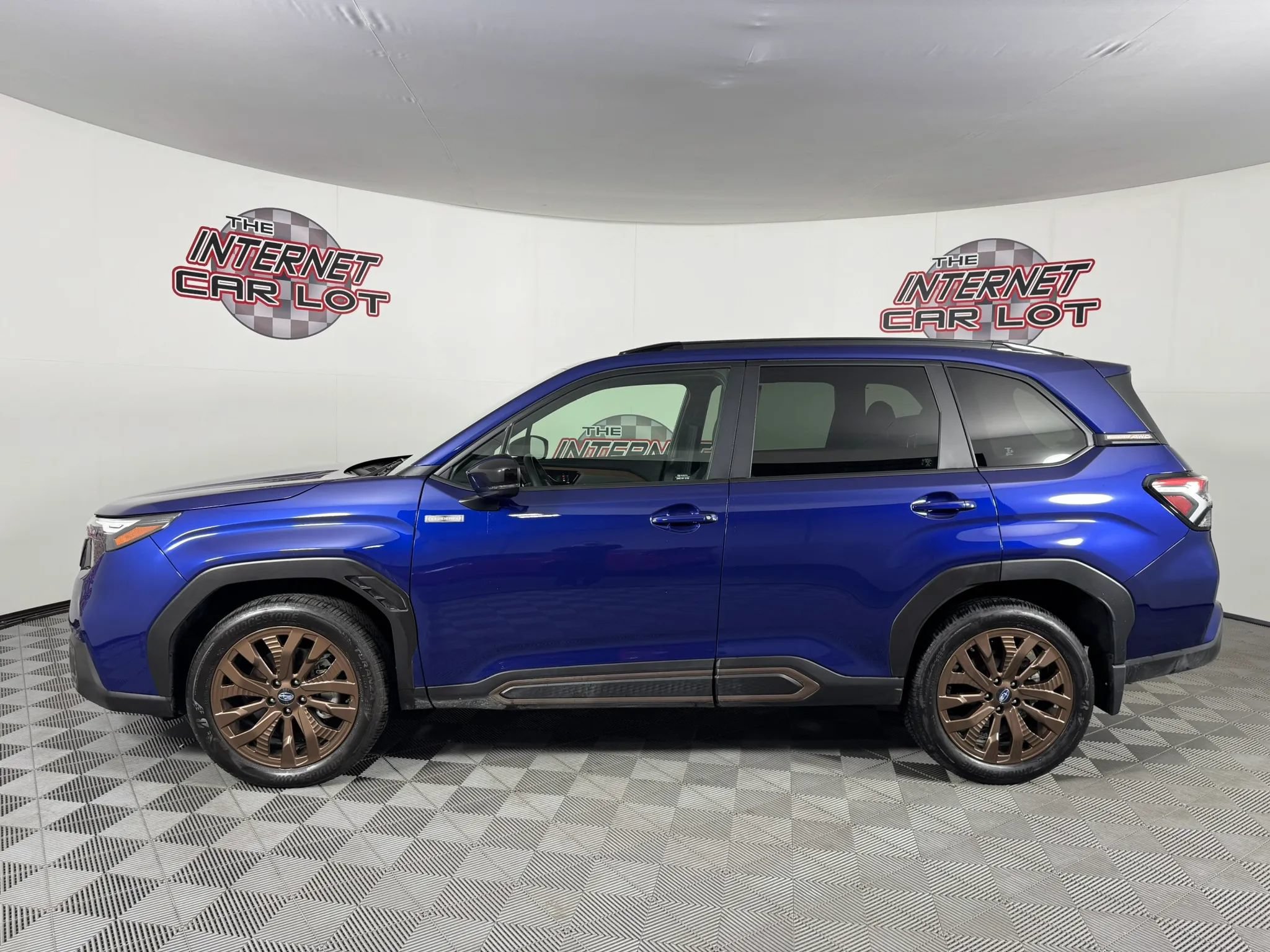 Used 2025 Subaru Forester Sport AWD/4WD image 4
