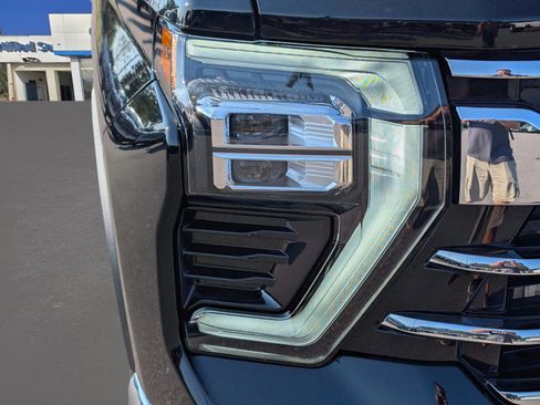 New 2026 Chevrolet Silverado 2500 LTZ w/ LTZ Convenience Package image 4