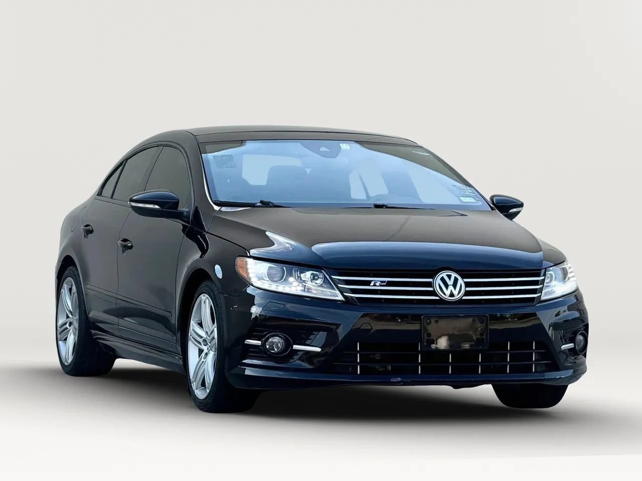 Used 2017 Volkswagen CC R-Line Executive FWD image 1