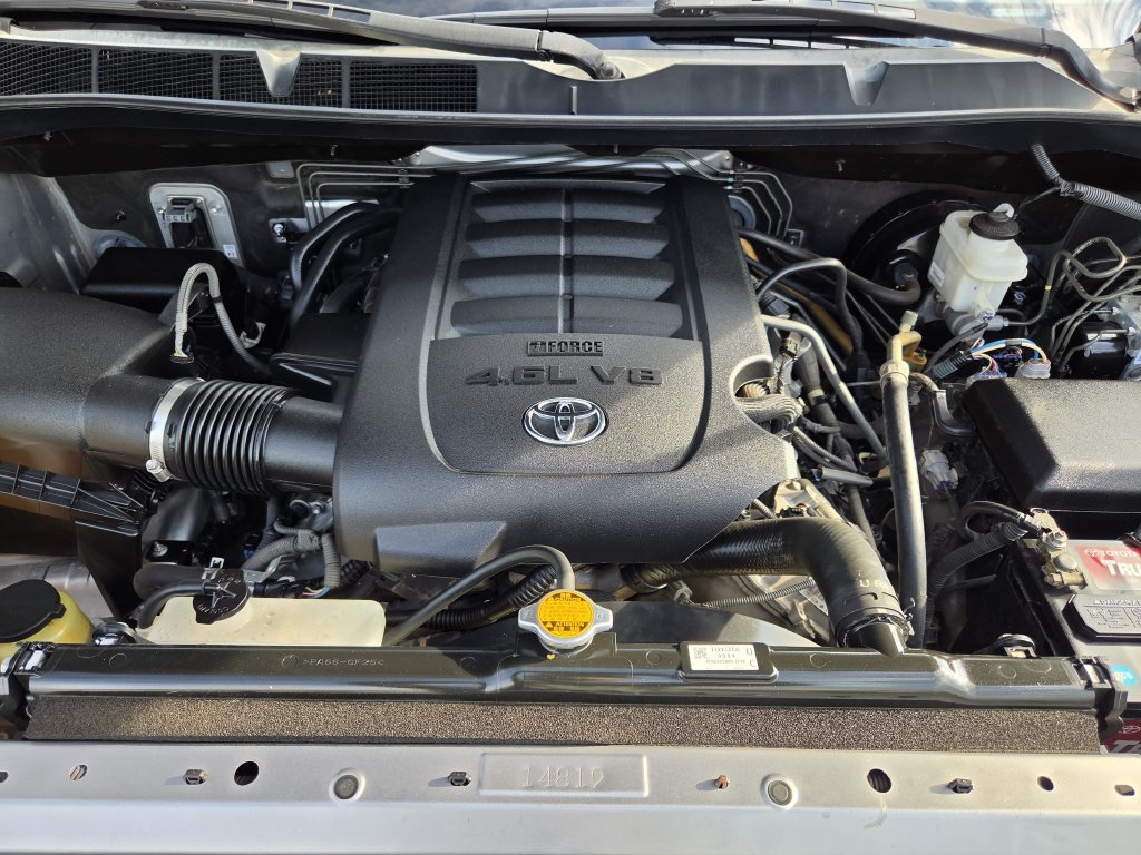 Used 2017 Toyota Tundra SR5 w/ SR5 Upgrade Package RWD image 29
