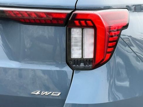 New 2026 Ford Explorer Active w/ Active Comfort Package image 7