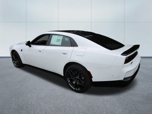 New 2026 Dodge Charger Scat Pack w/ Blacktop Package AWD/4WD image 4