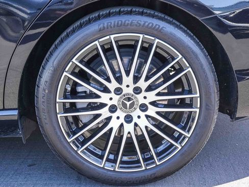 Used 2023 Mercedes-Benz C 300 4MATIC Sedan image 10