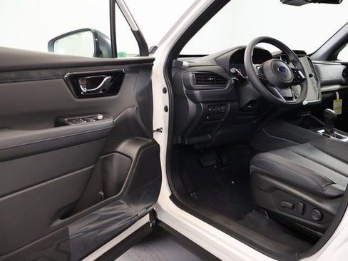 New 2025 Subaru Forester Limited image 9