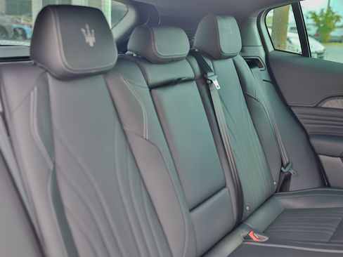 New 2024 Maserati Grecale GT image 41