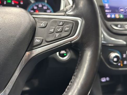 Used 2022 Chevrolet Equinox LT image 12