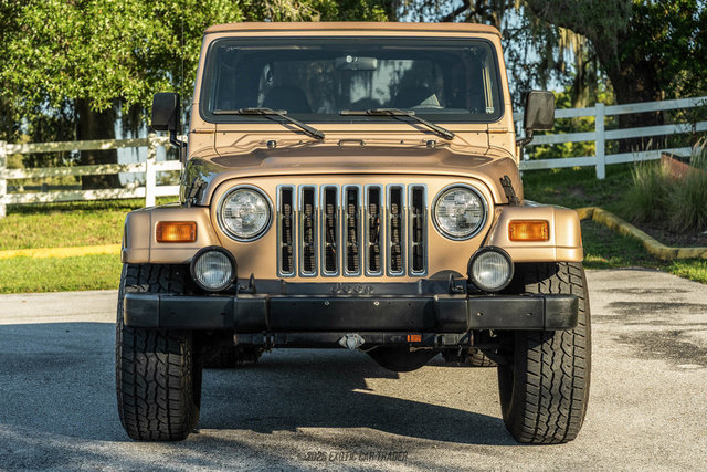 Used 1999 Jeep Wrangler Sahara AWD/4WD image 12